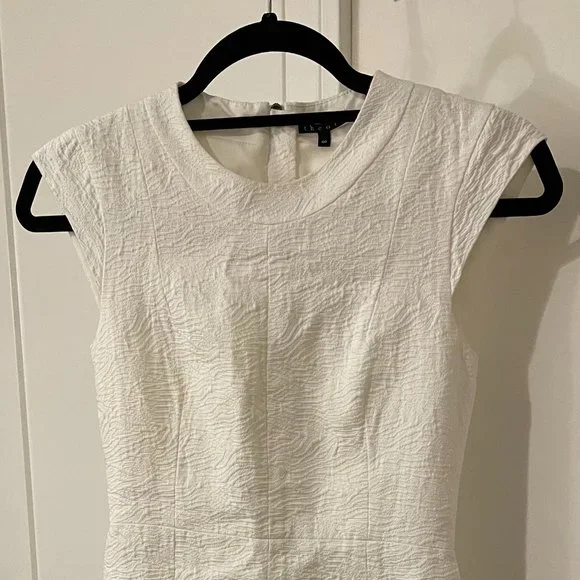 Petite Theory White Jacquard Cap Sleeve Dress US 00P - Picture 2 of 5